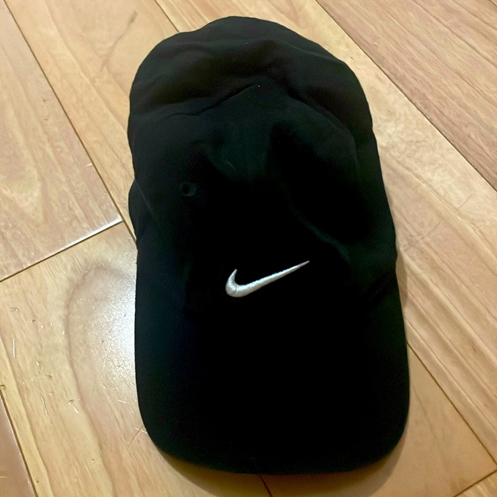 Nike infant hat. Black